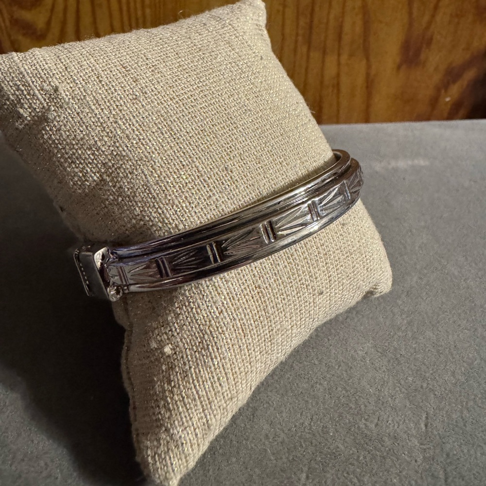 Silver Tone Statement Hinged Cuff Bracelet - image 5